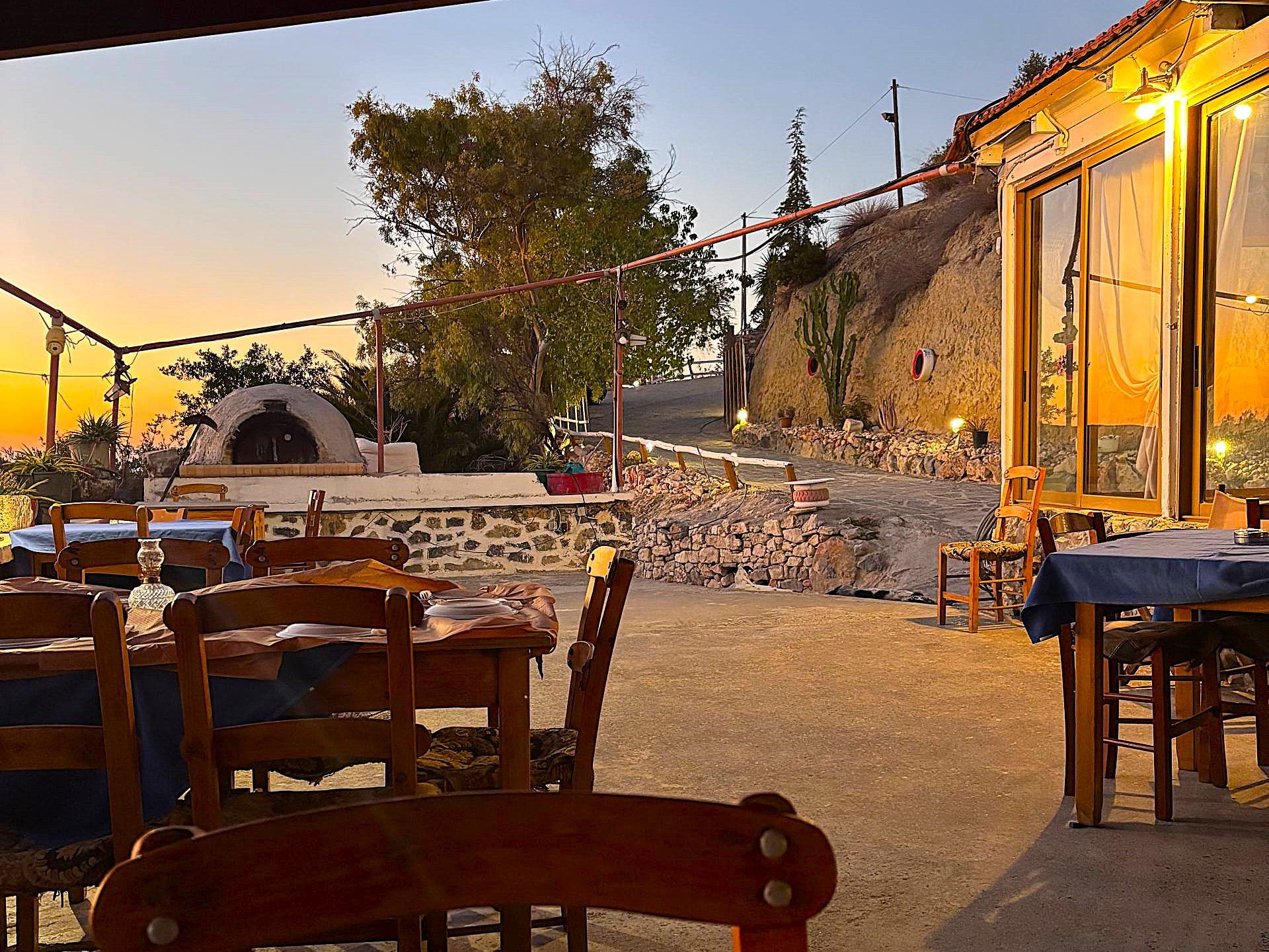 Tavern Image 6